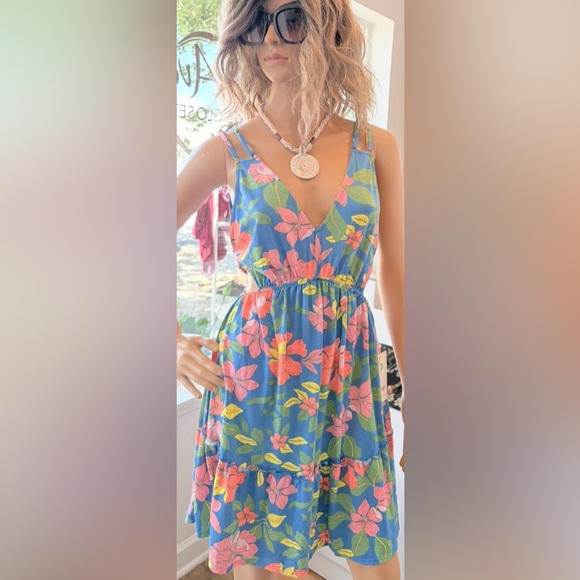 Maaji Dresses & Skirts - NWT Maaji Floral Sleeveless Dress open on sides of waist Adjustable straps Med